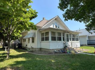 1100 E 2nd Ave, Mitchell, SD 57301