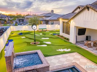 2753 E Hummingbird Way, Gilbert, AZ 85297