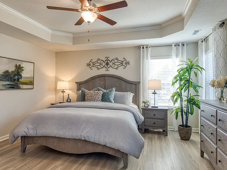 Hillpoint Preserve Townhome Apartments — Photo 55