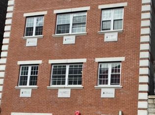 253 E 206th St #3A, Bronx, NY 10467