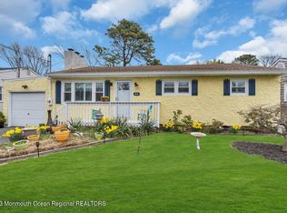 1512 Treeneedle Rd, Point Pleasant Beach, NJ 08742