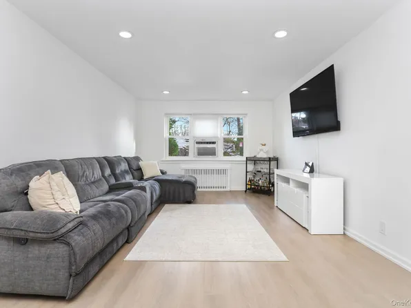450 Pelham Road #1C, New Rochelle, NY 10805