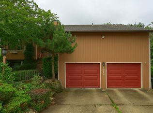 5028 Julia Ln, Mc Kees Rocks, PA 15136