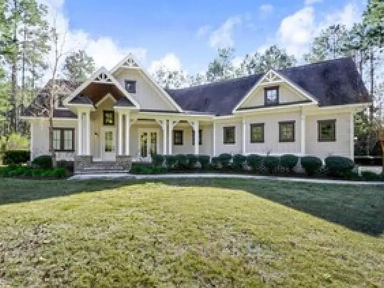 107 Burgee Pl — Photo 1