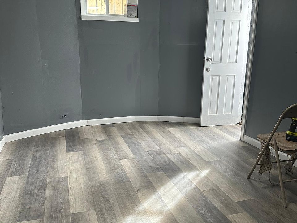 1st image of 9920 218th St #0