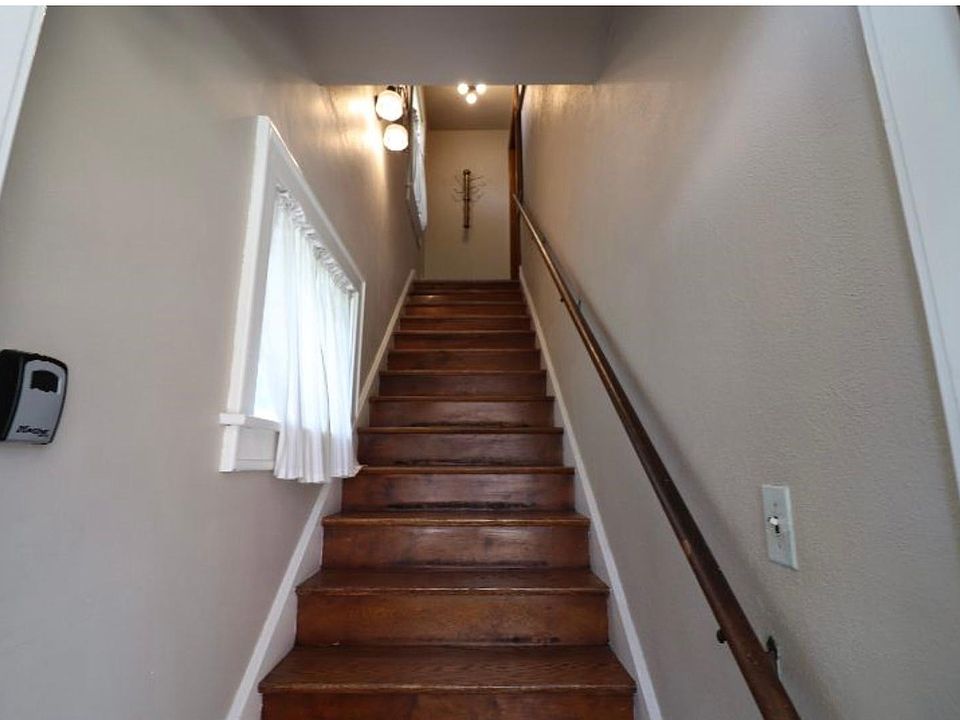 1st image of 1622 S 6th St
