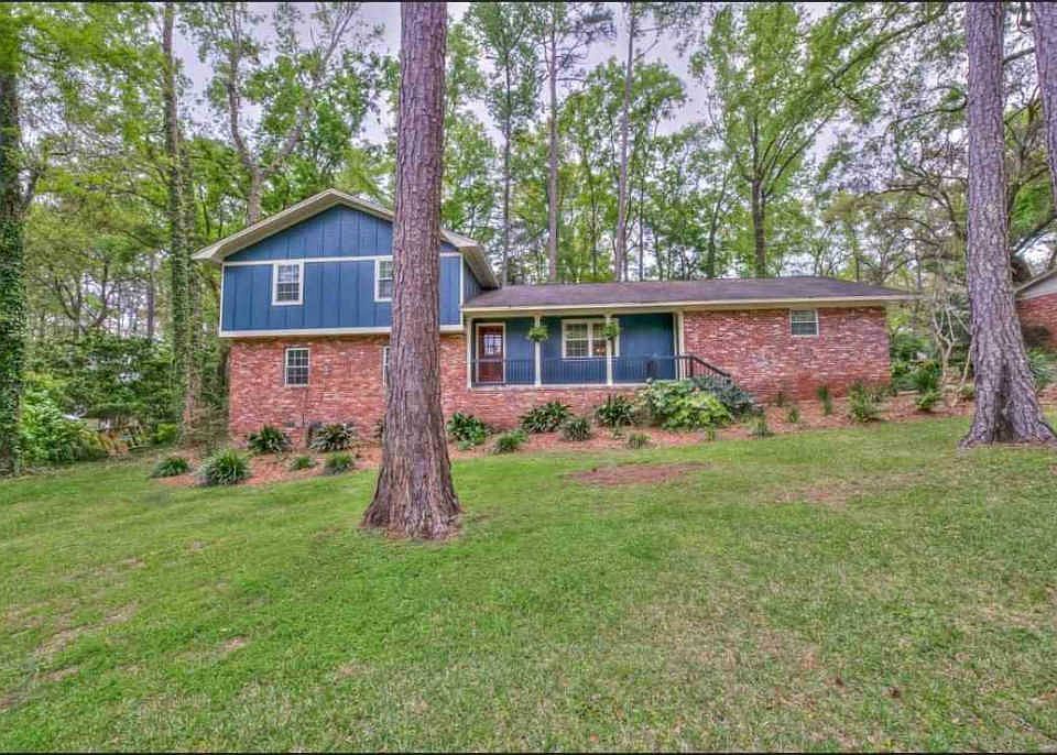 1st image of 2613 Malin Dr