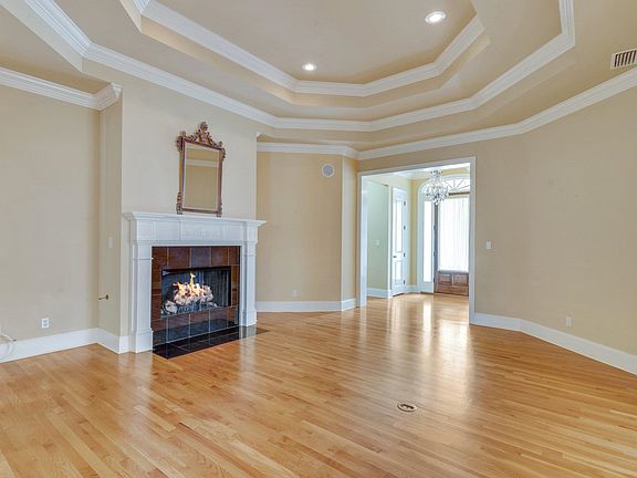 3rd image of 1485 Vieux Carre Dr