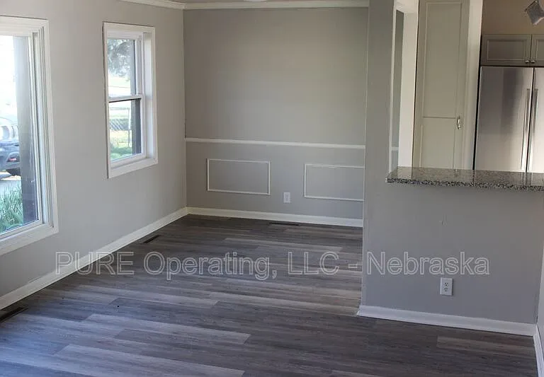 670 S 69th St — Photo 7