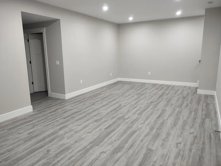 300 W Crawford Ave — Photo 54
