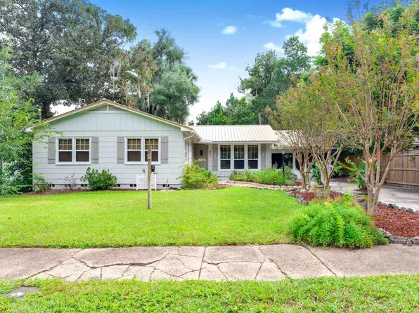 411 S 19th St, Palatka, FL 32177