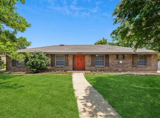 1005 Rocky Canyon Rd, Arlington, TX 76012