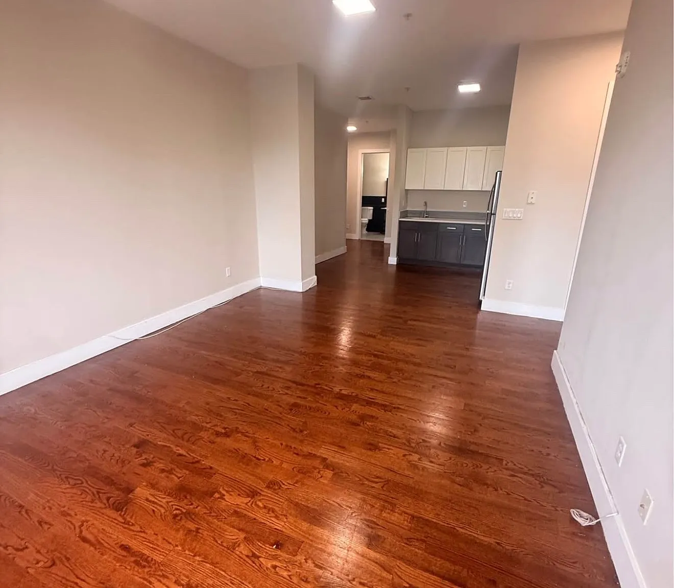 2 bed, $2,000 — Photo 3