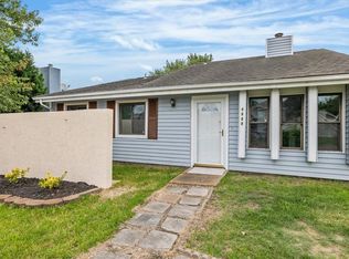 3305 Turtle Rock Dr, Virginia Beach, VA 23452