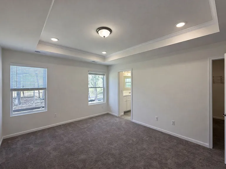 2867 Aubrey St — Photo 4