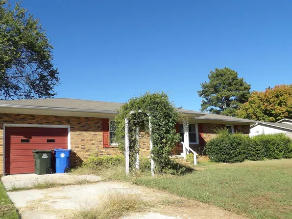 18332 Elles Dr, Athens, AL 35611
