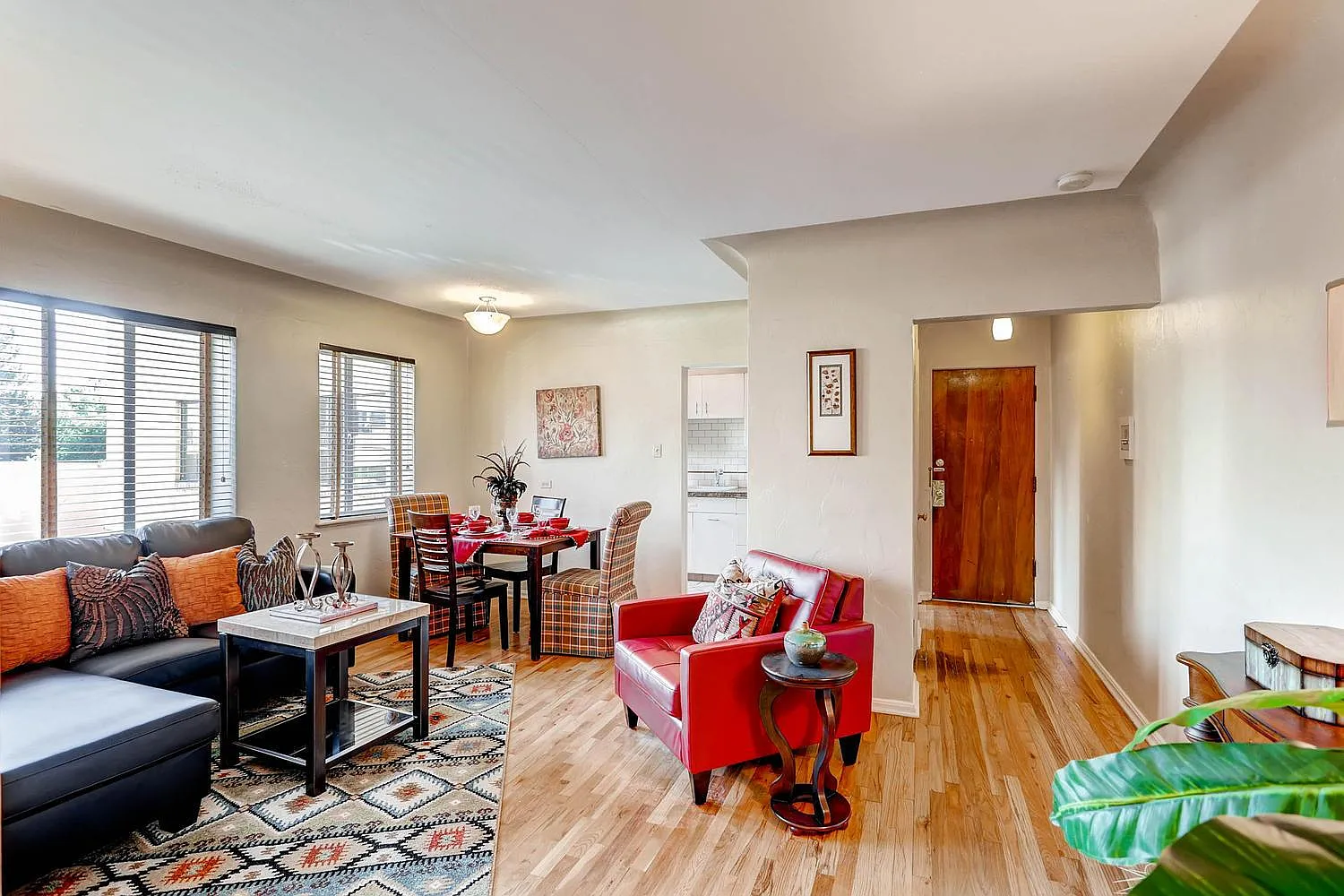 1160 N Birch St — Photo 4