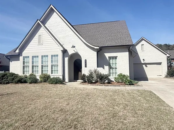 207 Oak Hill Ln, Moody, AL 35004