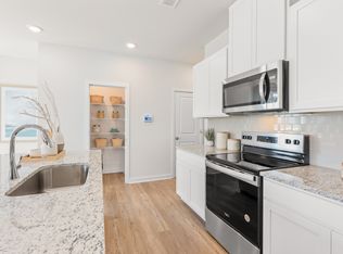 986 Sutherland Ln, Lawrenceville, GA 30043