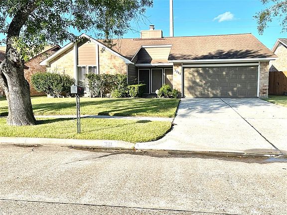 2nd image of 3111 Wagon Trail Dr
