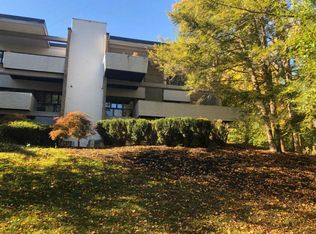 399 W Galbraith Rd UNIT 101, Cincinnati, OH 45215