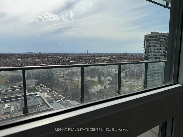 430 Square One Dr #1007 — Photo 16