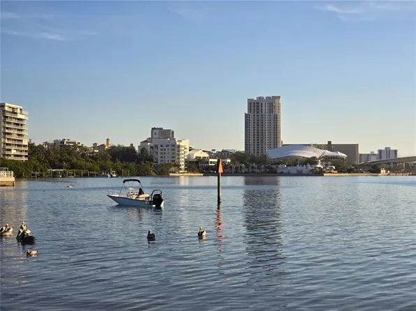 1825 Douglas Ave #4, Clearwater, FL 33755