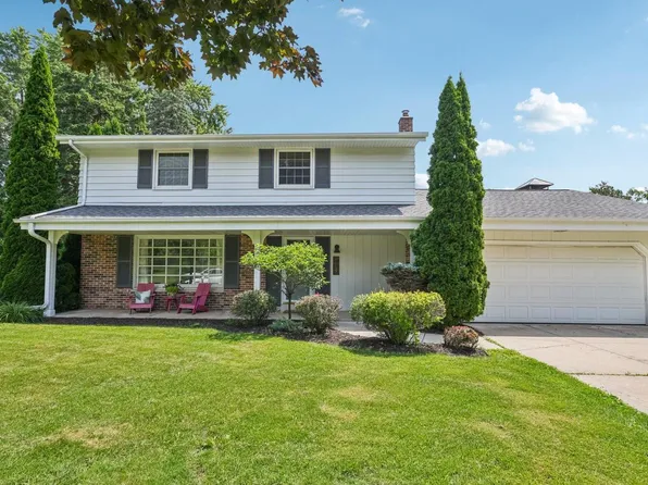 764 Grand AVENUE, Thiensville, WI 53092