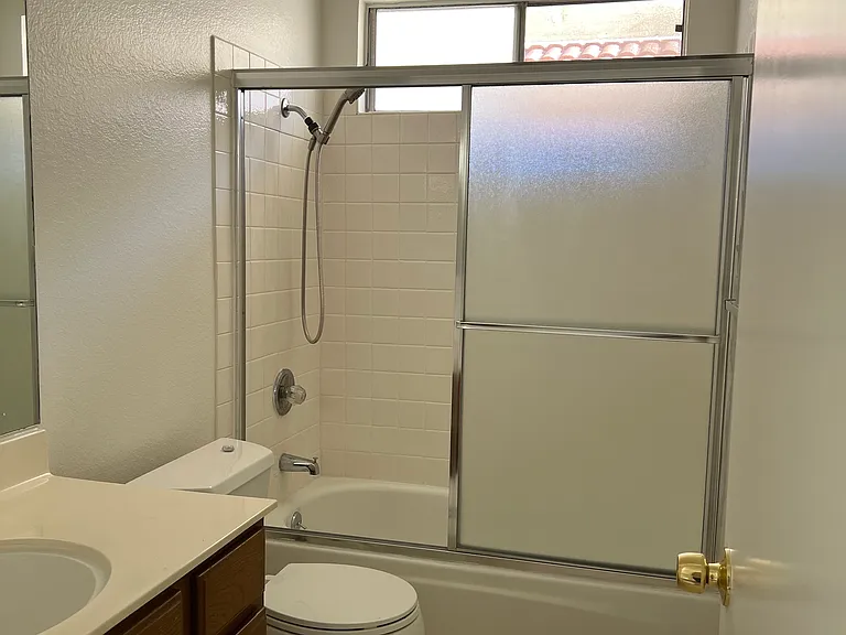 2927 Vista Creek Dr — Photo 17