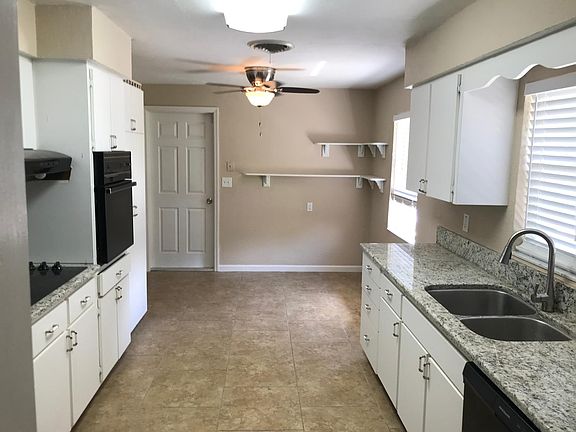 4th image of 1509 Winding Way E