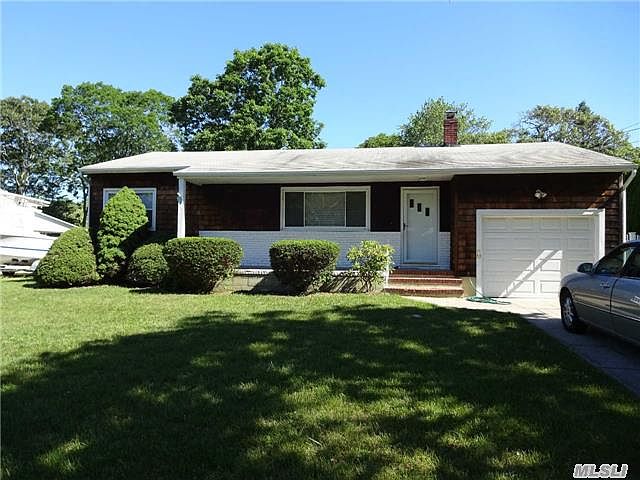 1st image of 15 Staller Blvd