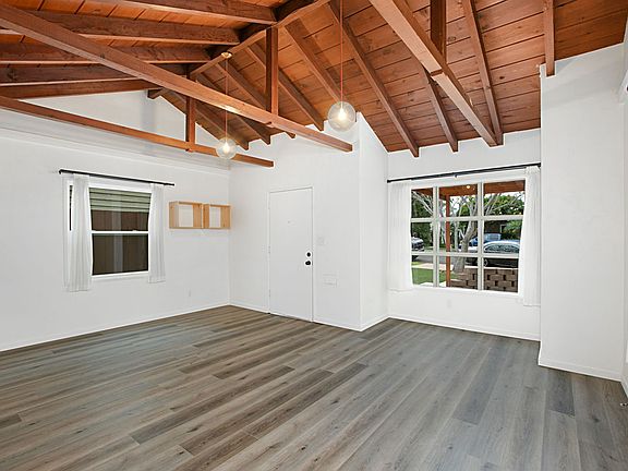 3rd image of 233 G Ave