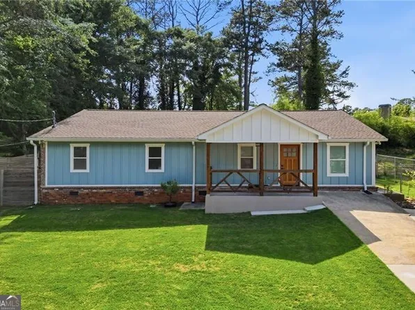 2710 Gray Rd SE, Smyrna, GA 30082