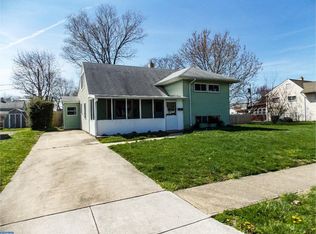 11 Matthews Rd, Newark, DE 19713