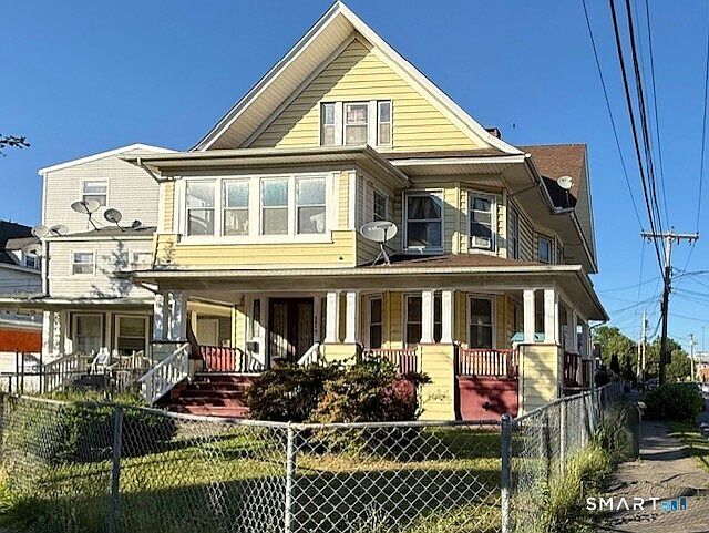1st image of 664-666 Iranistan Avenue