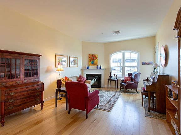 2nd image of 22 Hancock St Unit 501