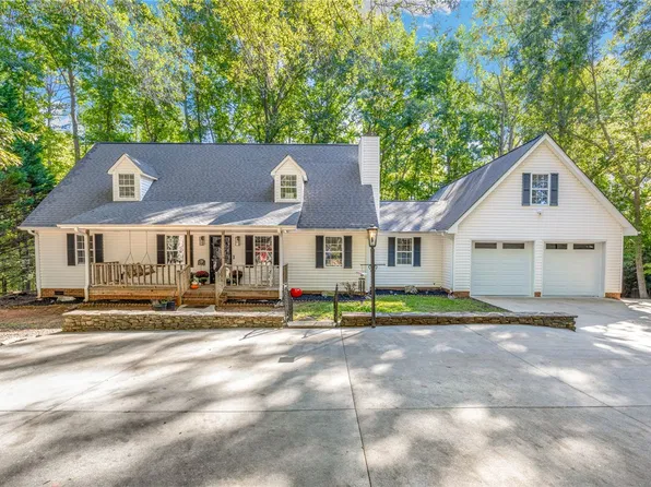 1418 Hunters Trl, Anderson, SC 29625