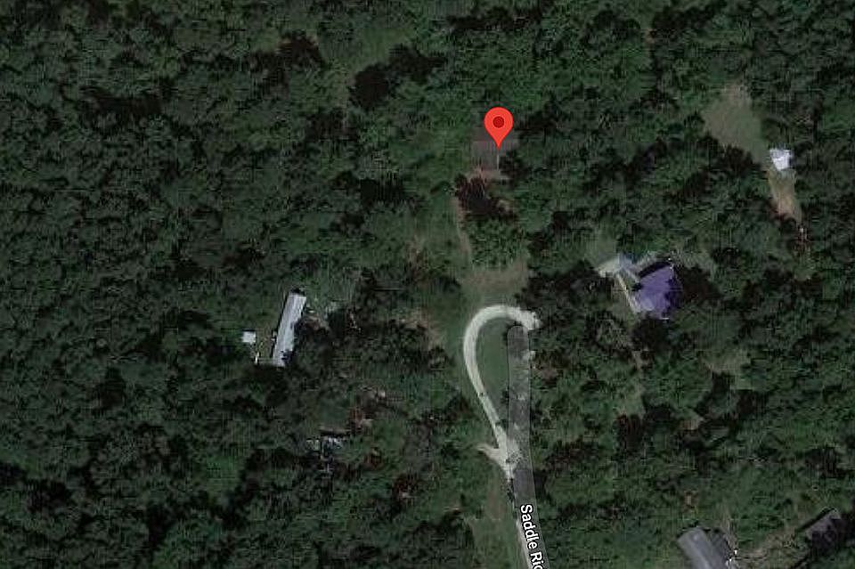 2nd image of 448 Saddle Ridge Rd