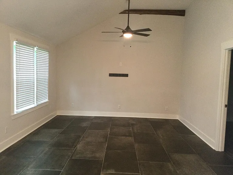 132 Retreat Ln — Photo 11