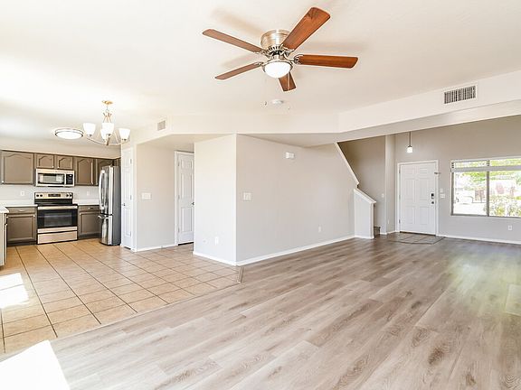 5th image of 15535 W Mohave Cir