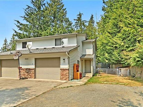 2nd image of 9503 15th St SE Unit 2