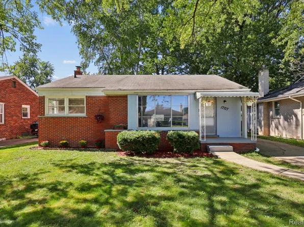 17717 Denby, Redford, MI 48240