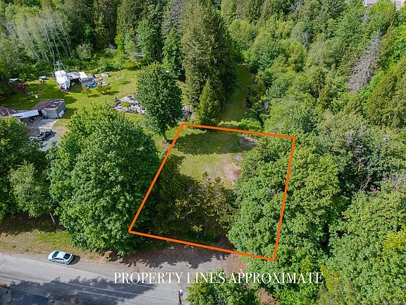 2nd image of 5801 Compton Rd