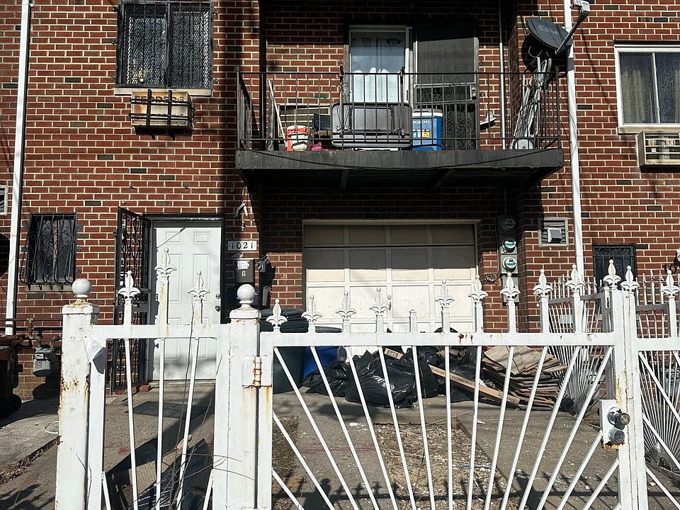 1st image of 1021 E 226th St Floor 3