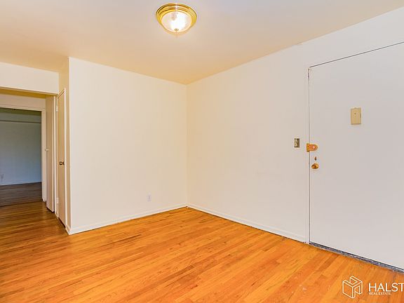 4th image of 100 Dehaven Dr APT 508