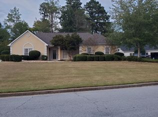 270 Deer Cliff Cv, Lawrenceville, GA 30043