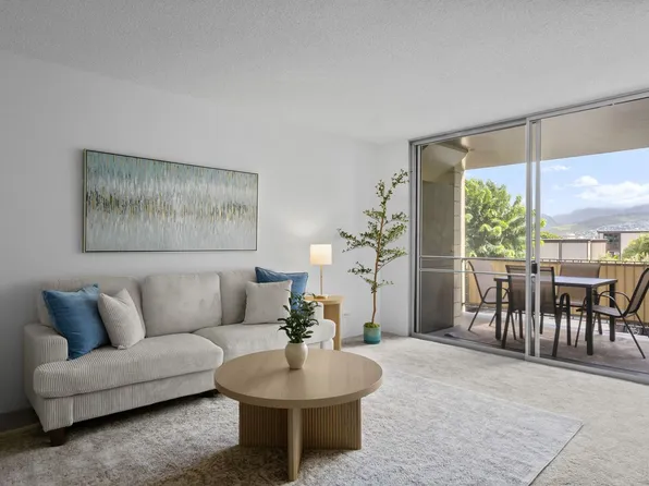 3103 Pualei Cir APT 203, Honolulu, HI 96815