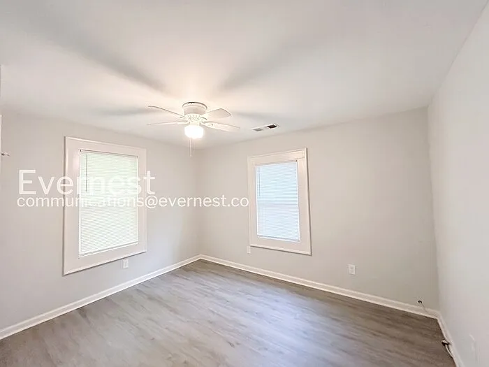 1875 Conrad Ave SE — Photo 12