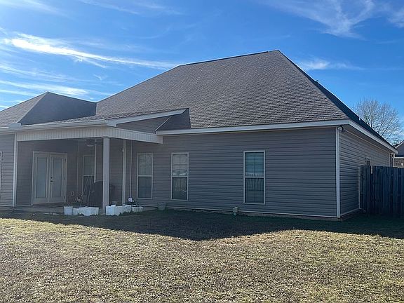 4th image of 208 Ponderosa Dr