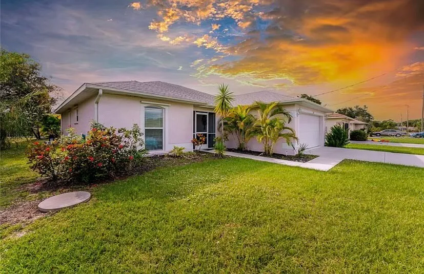 3 bed, 1276 sqft, $2,590 — Photo 2